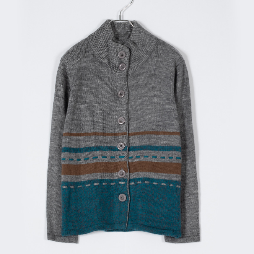 collection&#039;s k ( size : M - L ) wool cardigan