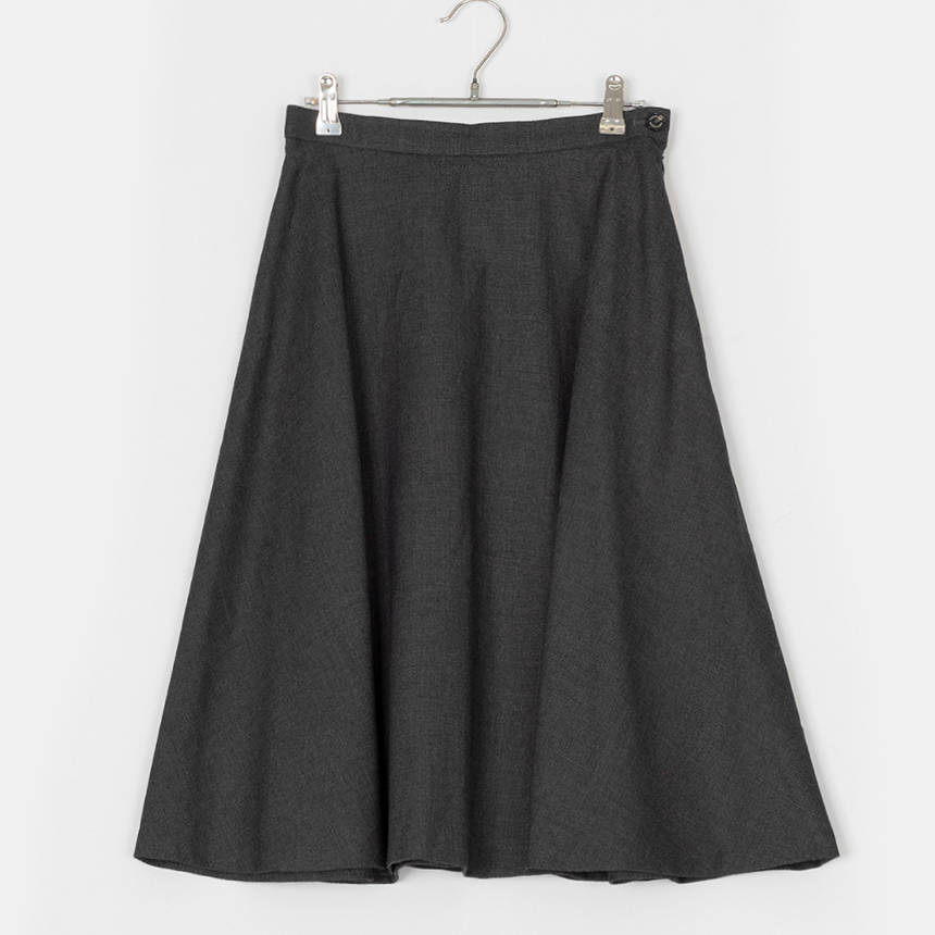 mackintosh philosophy ( 권장 M , made in japan ) wool skirt