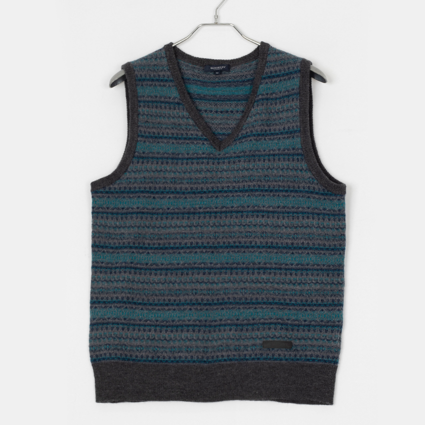 burberry ( size : men M , made in japan ) wool vest